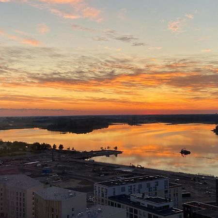 18Th Floor Helsinki High Point 1 Bdr Apartment With City View - Free Garage Parking Luaran gambar